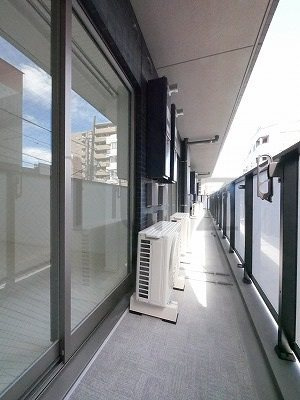 ガーラシティ横浜反町のバルコニー