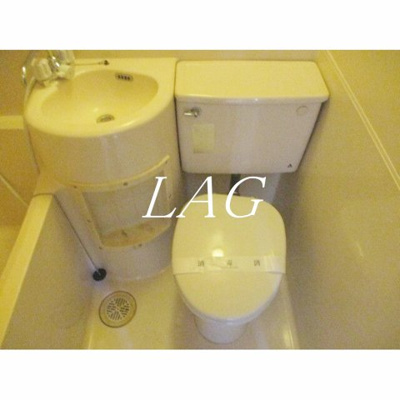 【トイレ】 | フレンドハイツ西新宿 | トイレです。