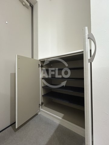 アート吹田泉町の内装|シューズボックス