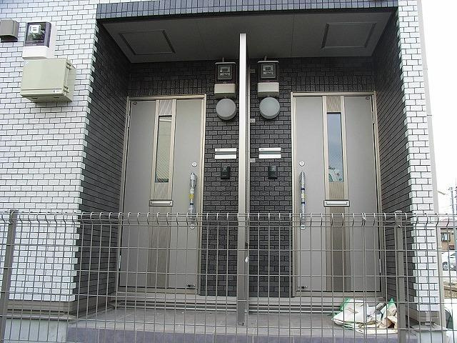 ブラックパールのエントランス|清潔なエントランスです