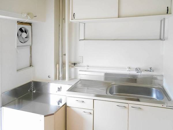 ビレッジハウス山北6号棟のキッチン|キッチンでお料理をお楽しみください