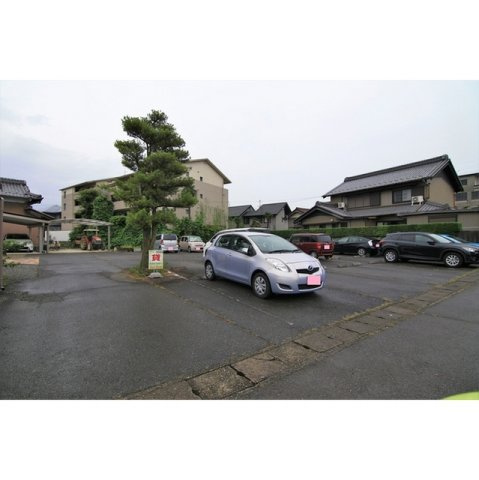 岐阜市宇佐２丁目の駐車場の外観