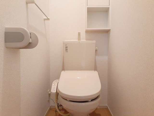 アルト・ピアーノⅠのトイレ|ゆったりとした空間のトイレです