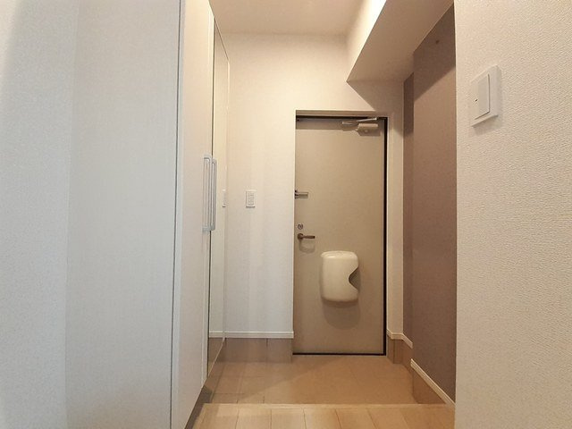 ヴィラージュ　フェリスの玄関|シンプルで使いやすい玄関です