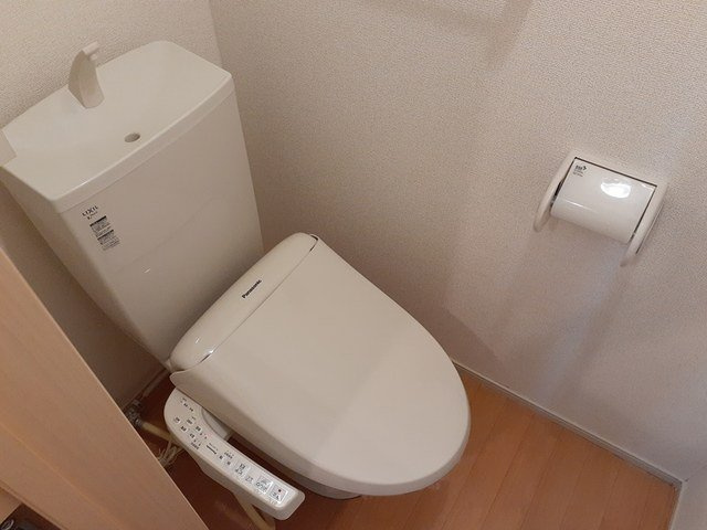 カームスクエアⅠのトイレ|清潔感のあるトイレです