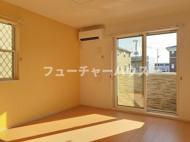アプローズ　カーサ　Ｂの居間・リビング|使いやすい居間です