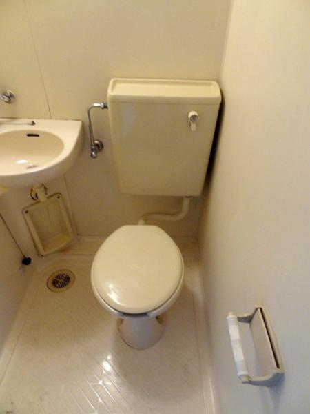コンチネンタル大正のトイレ|★ユニットのトイレも綺麗で清潔★