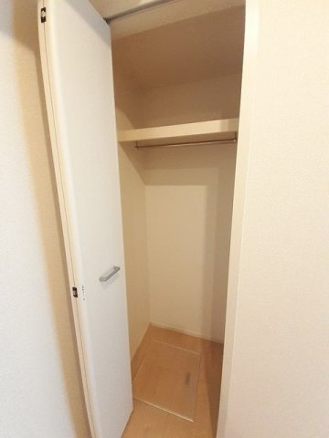 ラフレーズ田中の収納|便利な収納スペースです