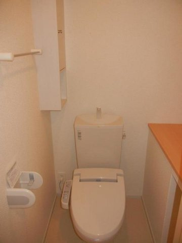 ピアヴィレッジＦのトイレ|落ち着いたトイレです
