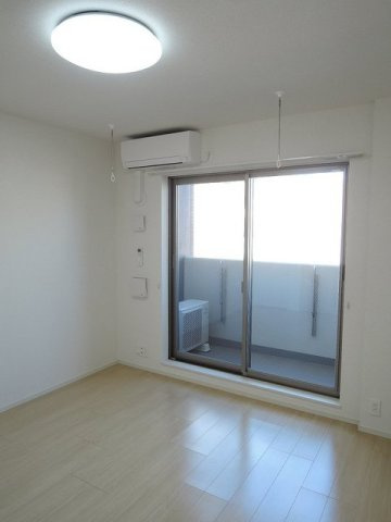 ロックアップの内装|中はこのようになっています