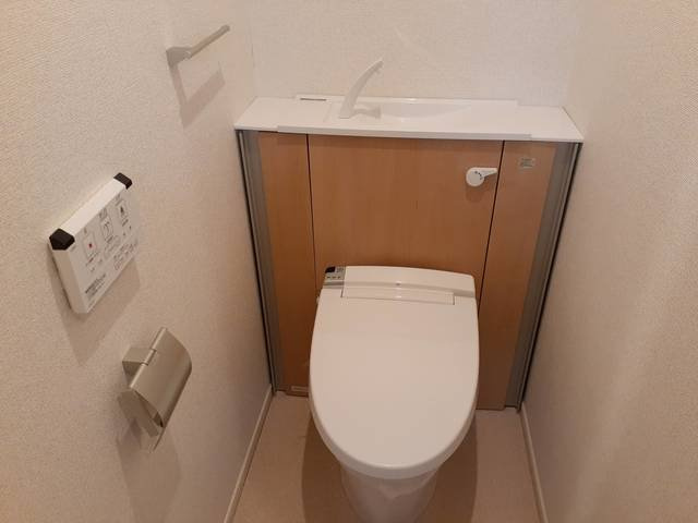 ラスパシオのトイレ|ゆったりとした空間のトイレです