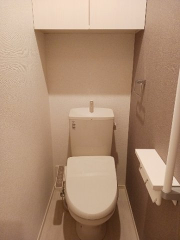 ヘキサパレスのトイレ|落ち着いたトイレです