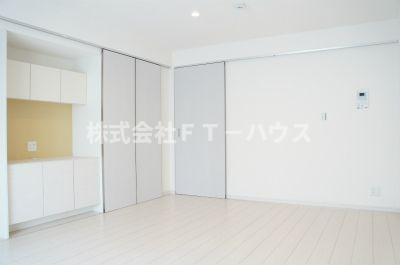 リブリ・ラヴェリテ妙典のその他