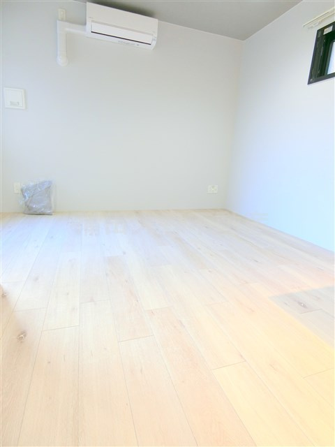 CASA PIAZZAカーサピアッツァ西蒲田の居間・リビング