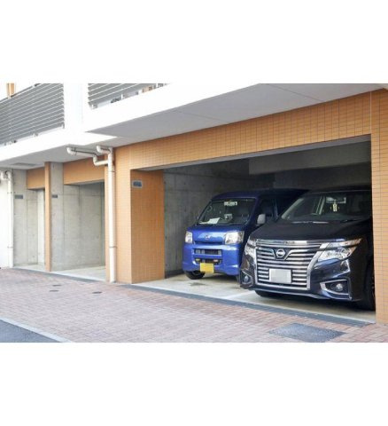 Ｃｅｒｃａ　Ｔｏｒｒｅの駐車場