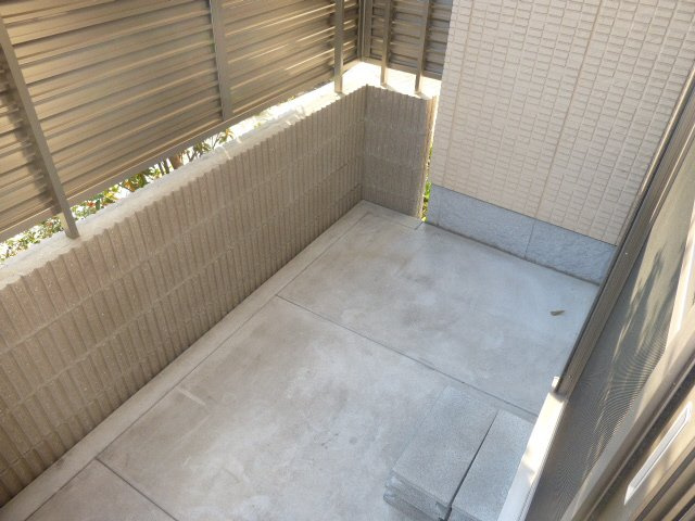 メゾンルミエールのバルコニー