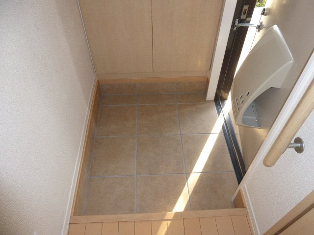 メゾンルミエールの玄関