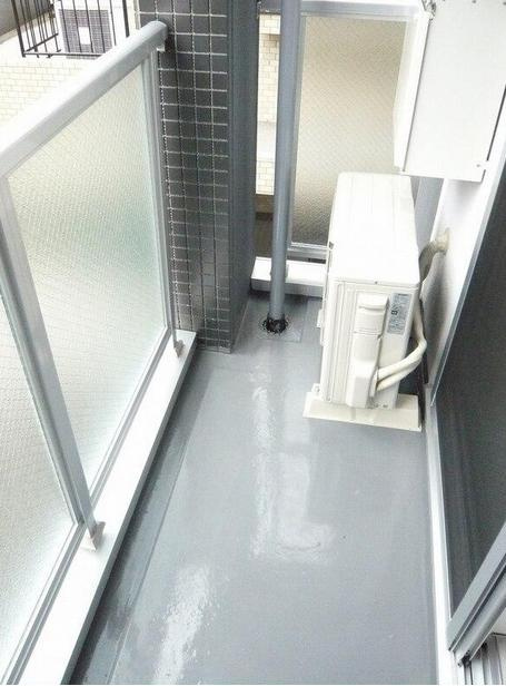ビーカーサライアンヒルズ十条仲原のバルコニー