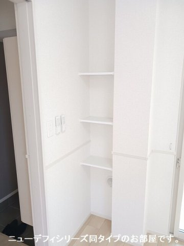 サウス・リモンＥのその他