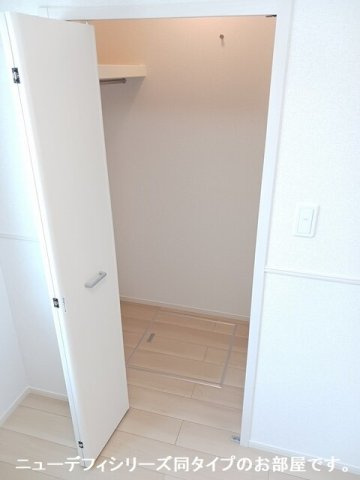 サウス・リモンＥの収納