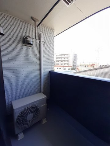 ラシュレのバルコニー