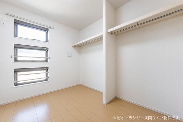 フォンテーヌの周辺