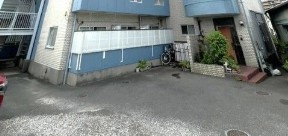 メゾンピュアのエントランス