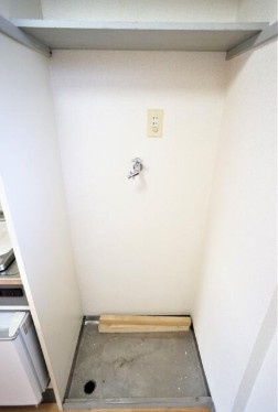 メゾン３７３の玄関|別部屋参照