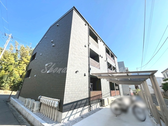 横浜市港南区港南２丁目のアパート