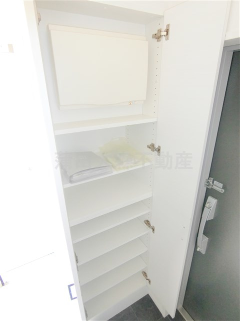 サニークレスト蒲田WESTの収納|玄関収納