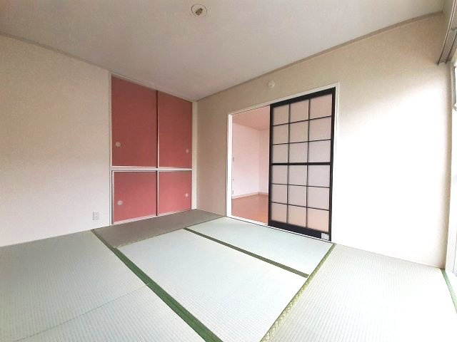 サンフォートNAKAMURAの和室|※過去の室内写真のため現況と異なる場合があります