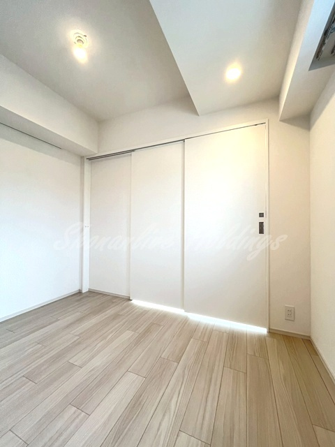 横浜市鶴見区鶴見中央５丁目の賃貸マンションの居間・リビング|南西向きで日当たり良好♪