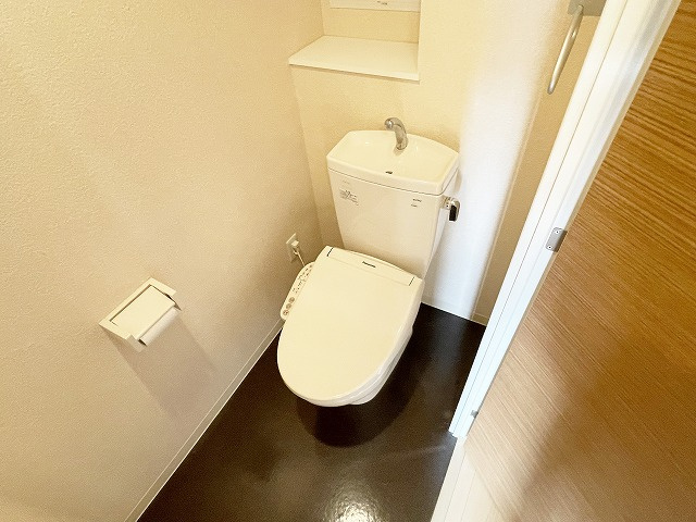 【トイレ】 | アンビエンテ | コンパクトで使いやすいトイレです