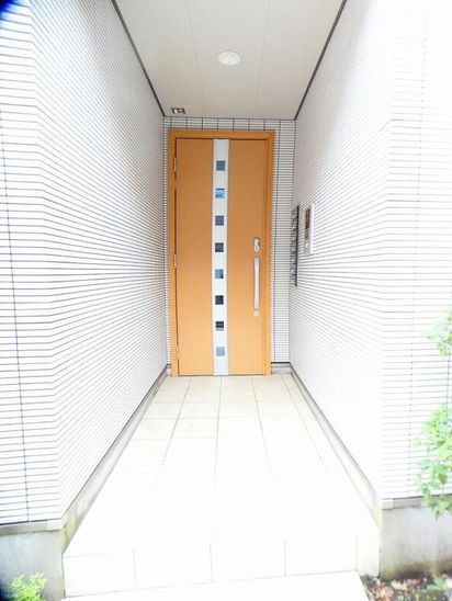 【玄関】