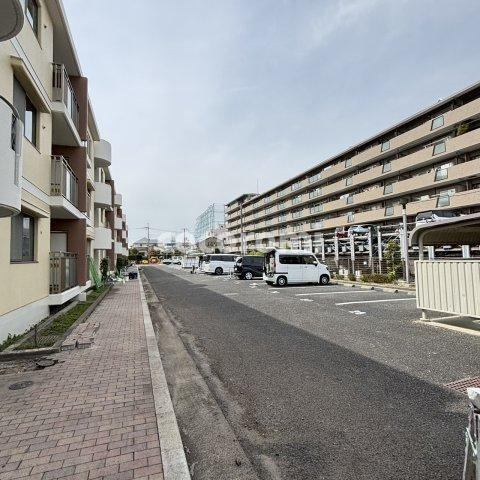 東香里野村マンション　庭付ペット可のその他