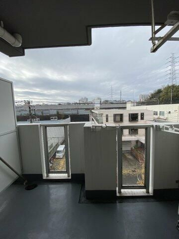 ユーコート洋光台のバルコニー