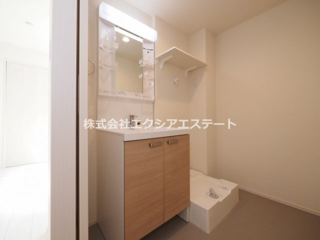 Granstella 帝塚山の独立洗面台