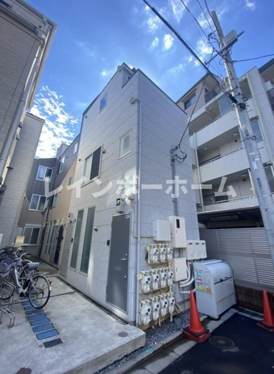 ピッコロッカ新小岩の外観
