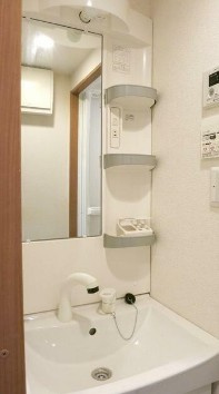 【独立洗面台】 | フローラルフォレスト | 嬉しい独立洗面台付き。