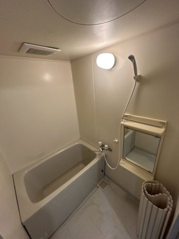 グレイスフル甲東園Ⅱの浴室