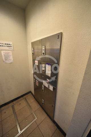 プレミアムコート天神橋の設備|プレミアムコート天神橋　宅配BOX