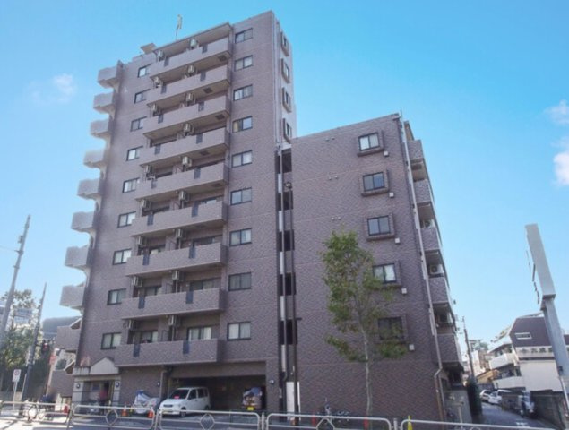 エスコート代田橋の外観