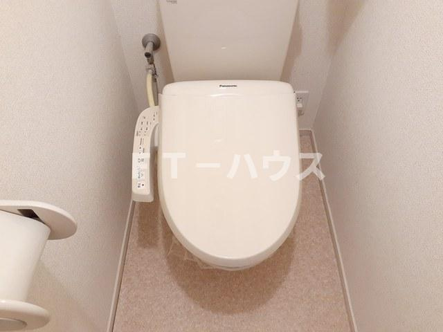 エピナールのトイレ|トイレ