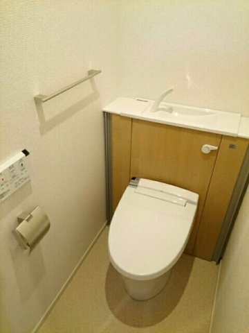 メゾン　フロレスタのトイレ