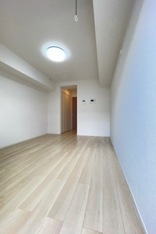ホーリーコートの内装