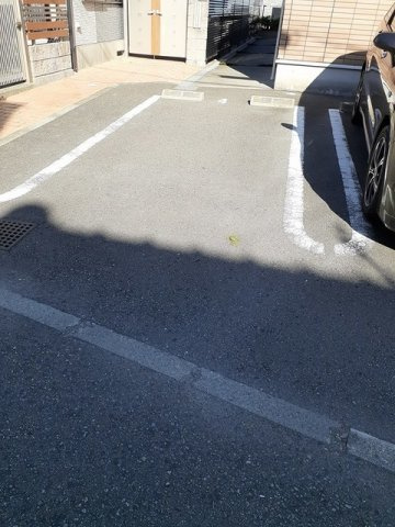 ノヴァ　ビジュアルの駐車場|駐車場完備です