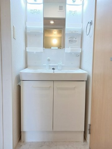 ブリエⅡの洗面所|忙しい朝には欠かせない洗面所です