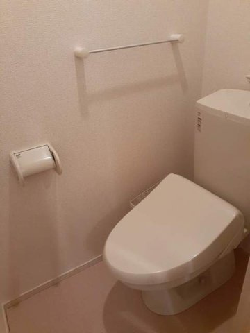 テラ・クオーレＡのトイレ|シンプルで使いやすいトイレです