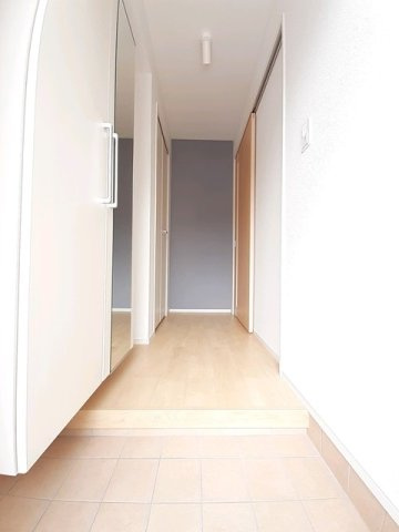 マーヴェラス　Ｆの玄関|落ち着いた玄関です