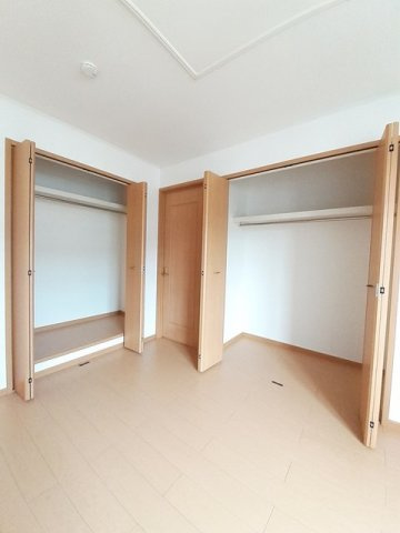 ヒルズ住吉　Ａの収納|便利な収納スペースです